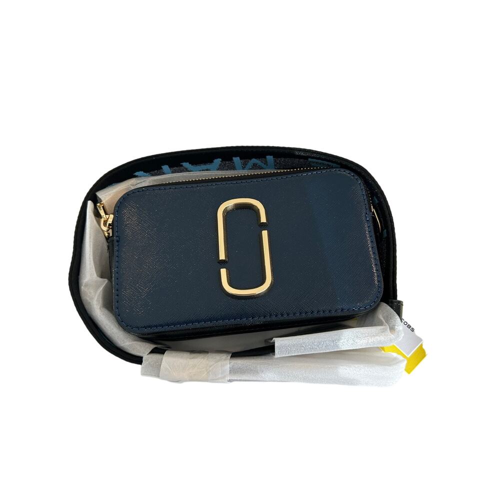 Marc Jacobs The Snapshot Bag – Iconic Compact Crossbody Purse! - Picture 2 of 15